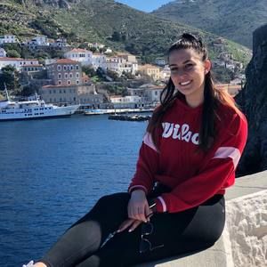 Meet your Posher, Stephanie